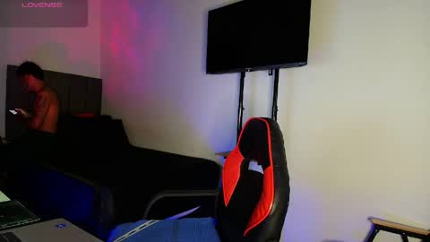 IG  online show from March 14, 12:20 pm