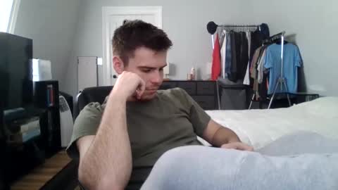 Snapshot of college_dad_bod chatting on October 10, 6:58 pm Jay Jacobs online show from October 10, 6:58 pm