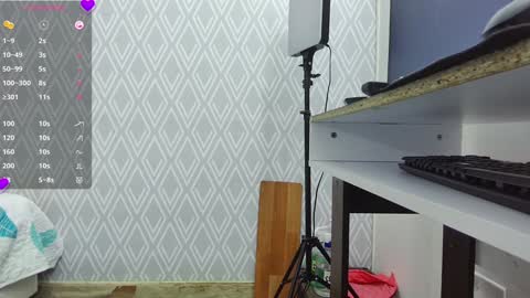 Snapshot of colombia_mommy_ chatting on February 6, 12:15 pm GRETCHEN online show from February 6, 12:15 pm