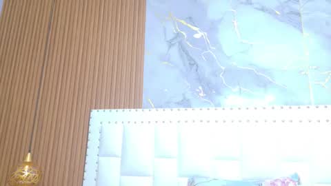  GRETCHEN  online show from December 21, 12:11 pm