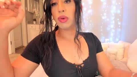 Snapshot of colombiantexas chatting on March 11, 4:30 am ........ Instagram Lorysexys online show from March 11, 4:30 am