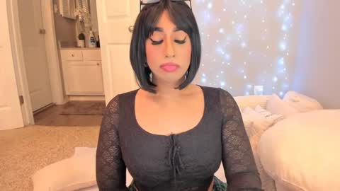 Snapshot of colombiantexas chatting on October 15, 3:10 am ........ Instagram Lorysexys online show from October 15, 3:10 am