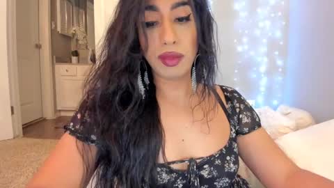 Snapshot of colombiantexas chatting on February 23, 10:20 pm ........ Instagram Lorysexys online show from February 23, 10:20 pm