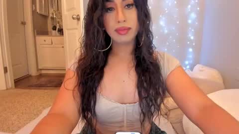 Snapshot of colombiantexas chatting on September 16, 2:57 am ........ Instagram Lorysexys online show from September 16, 2:57 am