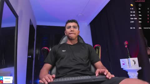 colstorw_ online show from September 23, 10:31 am