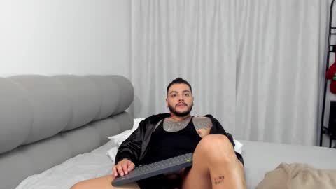 Jhoan online show from March 8, 4:12 am