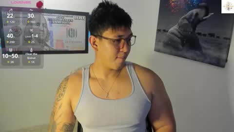 coltonmassif_ online show from October 28, 10:33 pm