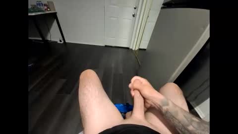 comengetit22 online show from March 24, 12:38 am