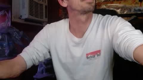 Nelson or ComicKing and sometime Peachy143 online show from February 2, 11:56 pm