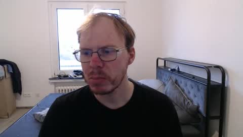 Snapshot of commanderchip chatting on November 1, 7:18 am commanderchip online show from November 1, 7:18 am