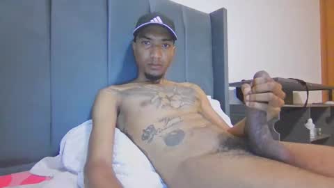 comoseria1927realg4life online show from May 20, 9:38 am