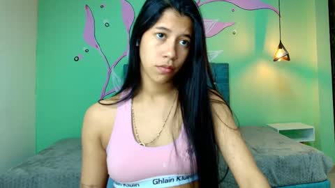 C O N N I E online show from October 16, 8:29 pm