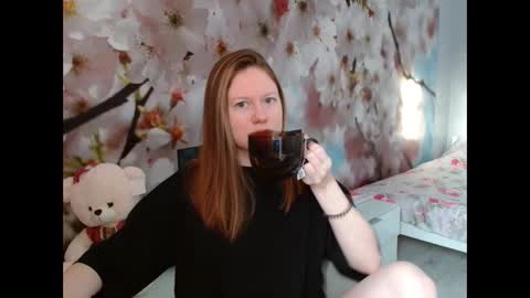 Snapshot of connie_daw chatting on December 9, 5:51 am Connie Daw online show from December 9, 5:51 am