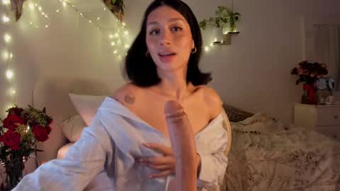 Snapshot of connie_deep chatting on February 16, 3:59 pm connie online show from February 16, 3:59 pm