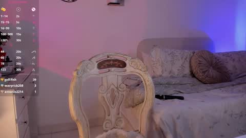 Snapshot of connie_deep chatting on March 4, 1:59 pm connie online show from March 4, 1:59 pm