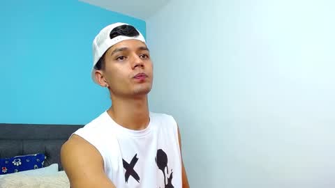 Connor online show from February 9, 8:13 pm