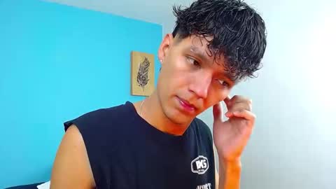 Connor online show from February 4, 1:04 pm