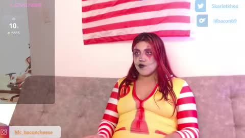 Snapshot of cookinbacon69 chatting on October 17, 4:33 pm Cookinbaconnaked69 its me online show from October 17, 4:33 pm