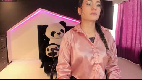 Coral  online show from December 14, 1:28 pm