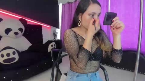 Coral  online show from September 17, 1:47 pm