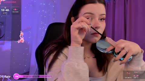 Snapshot of coralinekeyns chatting on January 31, 5:19 am little girl who is always right or Coraline online show from January 31, 5:19 am