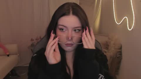 little girl who is always right or just Cora online show from March 13, 7:00 am