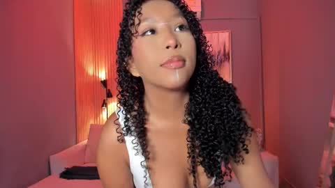 Snapshot of corinnah chatting on October 2, 12:37 pm Cori online show from October 2, 12:37 pm