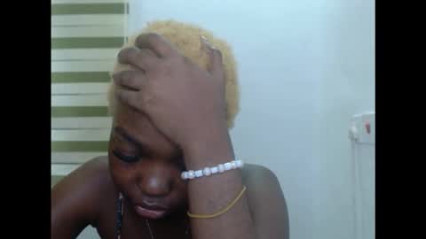 cornxcuntx online show from December 2, 9:57 pm