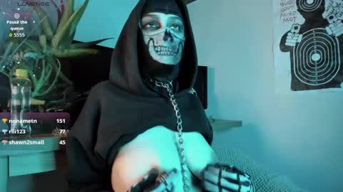 Snapshot of cos_operator chatting on September 26, 8:06 pm cos_operator online show from September 26, 8:06 pm
