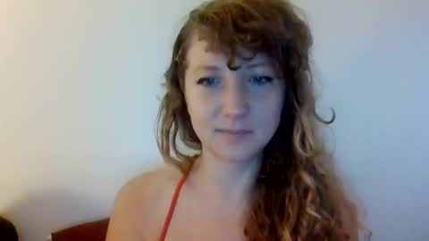 Snapshot of cosmiccoquette chatting on September 23, 3:28 pm mamimaritza online show from September 23, 3:28 pm