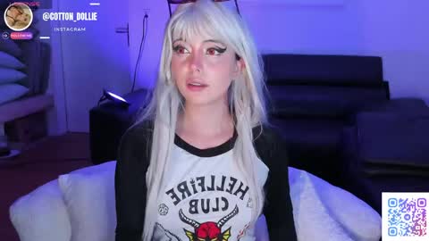 Dollie  online show from April 19, 6:10 pm