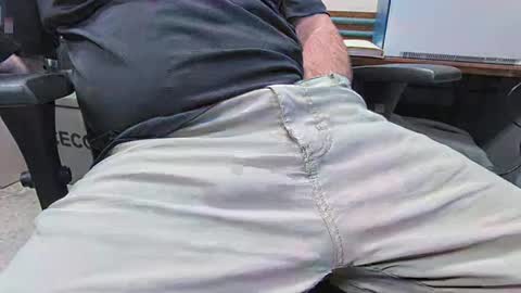 Snapshot of countryboy_10 chatting on December 31, 1:41 pm CountryBoy 10 online show from December 31, 1:41 pm