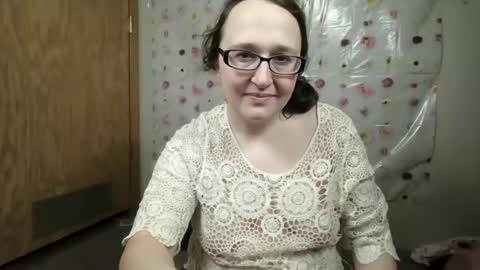 countrygirl0909 online show from July 3, 3:44 am