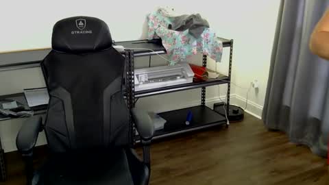 countrystrong35 online show from February 4, 3:16 pm