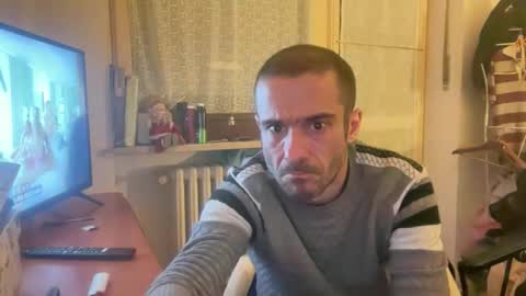 couple_dirty458079 online show from April 4, 9:55 pm