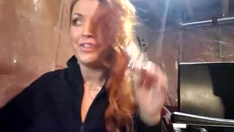 coupleoffantastics online show from December 15, 9:27 am