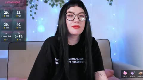 Snapshot of coy_amina_ chatting on March 12, 9:13 pm Lilith online show from March 12, 9:13 pm