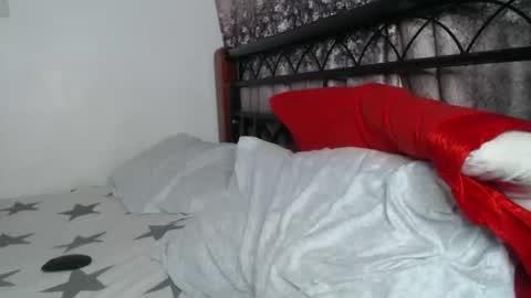 Erykah online show from October 31, 6:30 pm