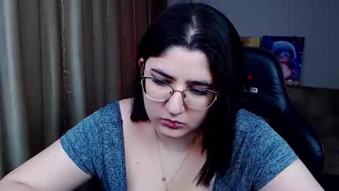 Snapshot of crazy_bunya chatting on February 9, 1:46 pm Crazy Bunya online show from February 9, 1:46 pm