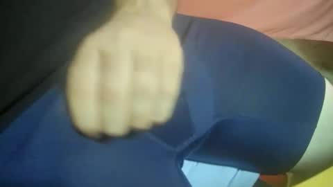 Snapshot of crazyguy777x chatting on December 11, 3:37 pm crazyguy777x online show from December 11, 3:37 pm