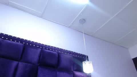 diosalinda online show from October 8, 5:46 am