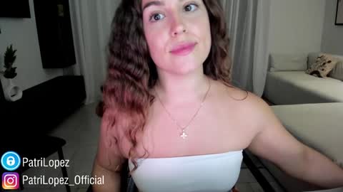 Patricia Lpez online show from November 2, 9:04 pm