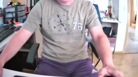crazystef42 online show from May 2, 1:50 pm
