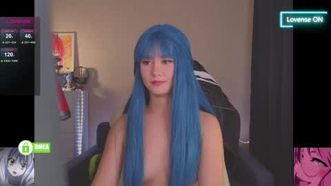 Snapshot of creammeow chatting on October 16, 4:01 am Alina online show from October 16, 4:01 am