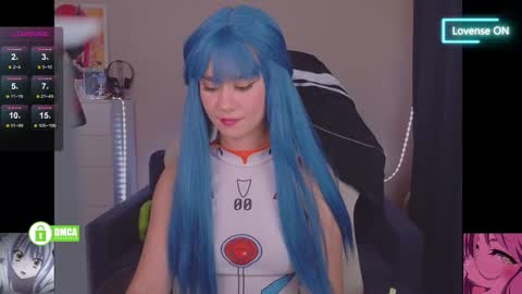 Snapshot of creammeow chatting on October 2, 5:39 am Alina online show from October 2, 5:39 am