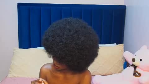 queen online show from April 23, 12:07 am