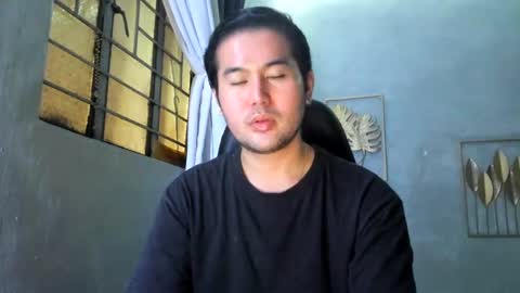 Snapshot of creamynow chatting on January 3, 5:50 am BareCreamyCum online show from January 3, 5:50 am