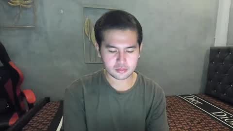 Snapshot of creamynow chatting on December 11, 1:39 pm BareCreamyCum online show from December 11, 1:39 pm