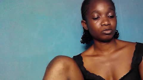 creamyxsugar online show from October 24, 1:12 pm