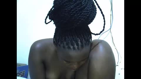 creamyypussyy online show from October 8, 11:10 pm